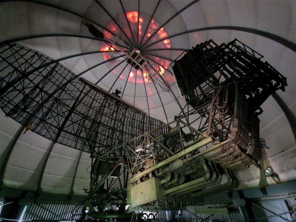 Radar Control and Reporting Center (CRC) Glons