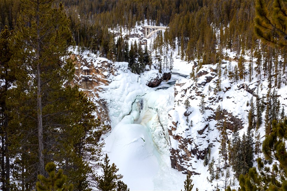 Upper Falls ice coneand Chittenden Bridge from Upper Falls Viewpoints