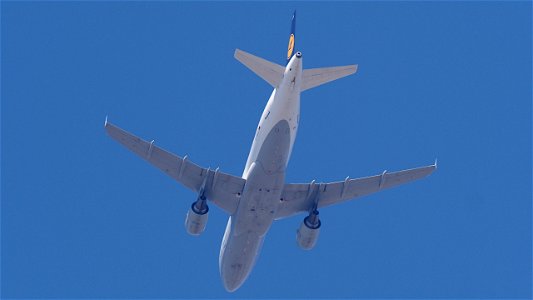 Airbus A319-114 D-AILX Lufthansa (Operated by Lufthansa CityLine) from Marseille (6200 ft.)