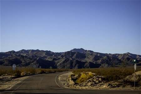 Road through Mojave National Preserve