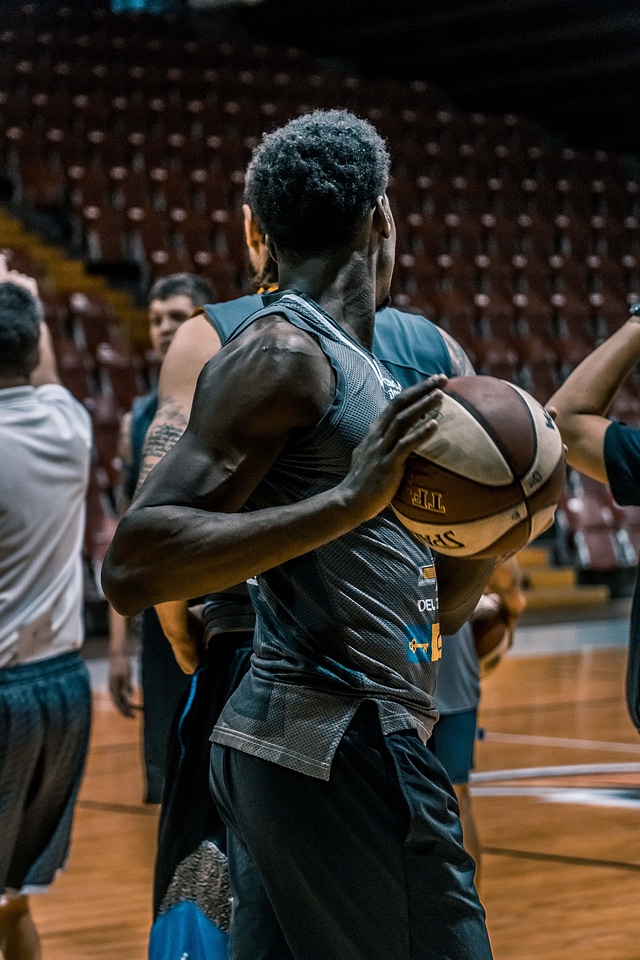 Man playing basketball