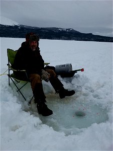 people-enjoying-nature-8--diamond-lake-1-3-16-chris-woodcock-541-530-4814jpg_49385699067_o photo