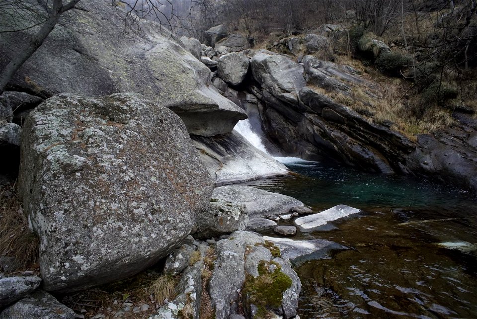 Mountain scene photo