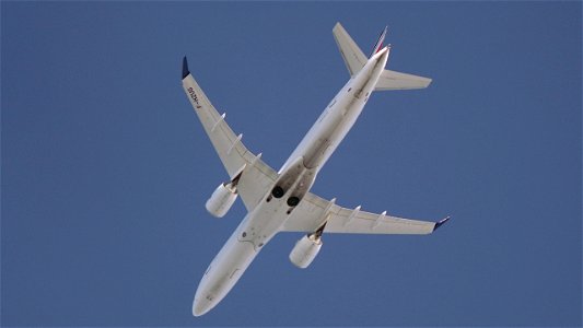 Airbus A220-300 (Bombardier CSeries CS300) F-HZUG Air France from Paris (12200 ft.)