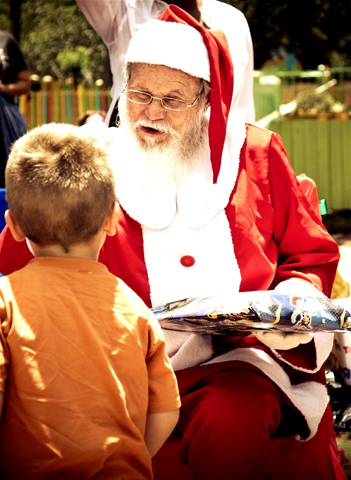Santa's Visit 2011 - Little Creations_-10