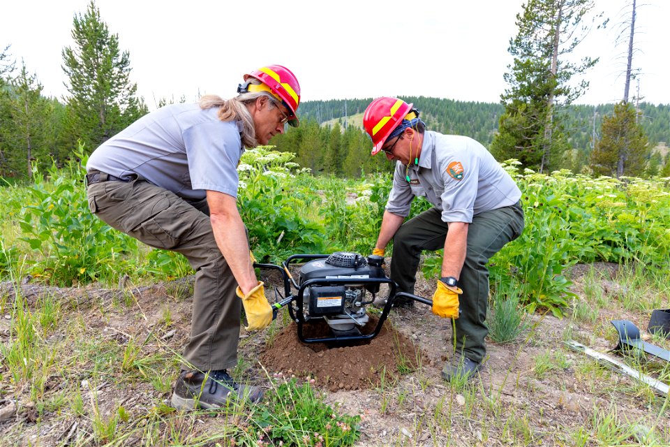 YCC Alpha Crew 2021 Grizzly Lake Trailhead sign install:digging post holes photo