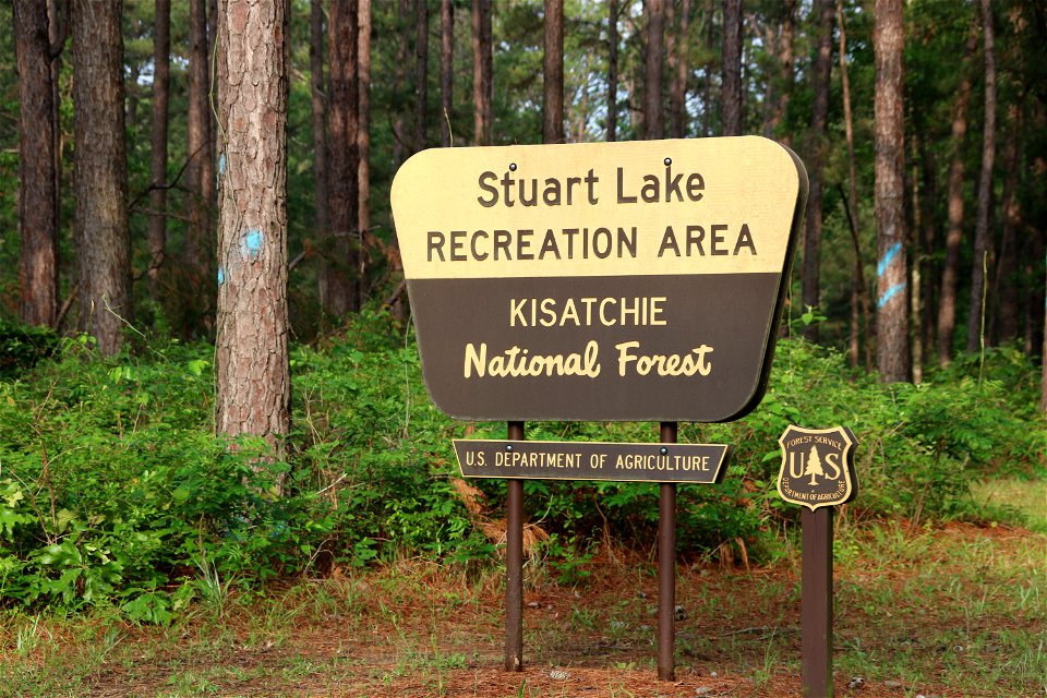 Stuart Lake recreation sign - Kisatchie National Forest