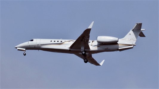 Embraer ERJ-135BJ Legacy 650 VP-CRA from Doha (4300 ft.)
