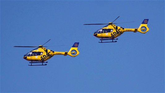 Airbus Helicopters H135 D-HXCA ADAC Luftrettung (2700 ft.) photo