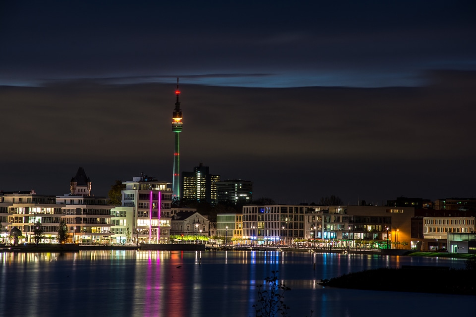 Houses dortmund night