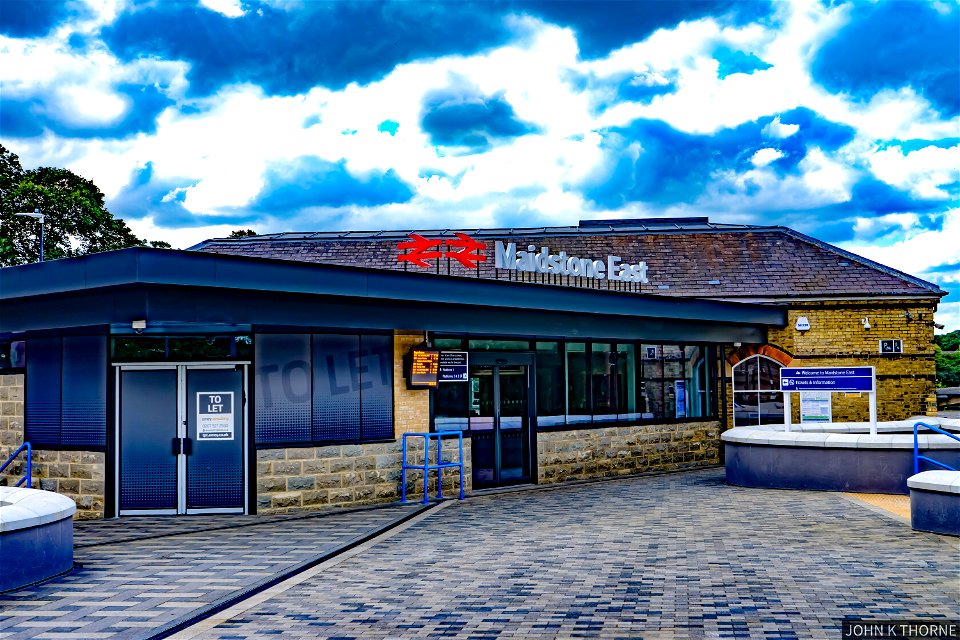 MAIDSTONE EAST RAILWAY STATION