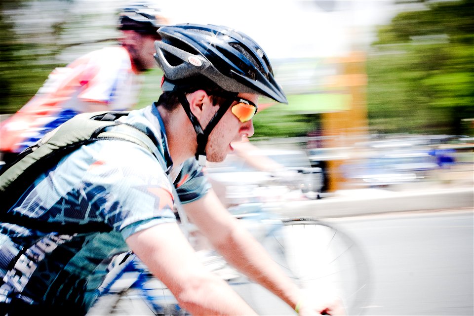 Pan and zoom at 94.7 Cycle Challenge