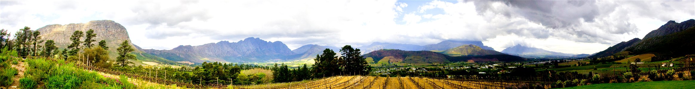 Franschhoek Valley photo