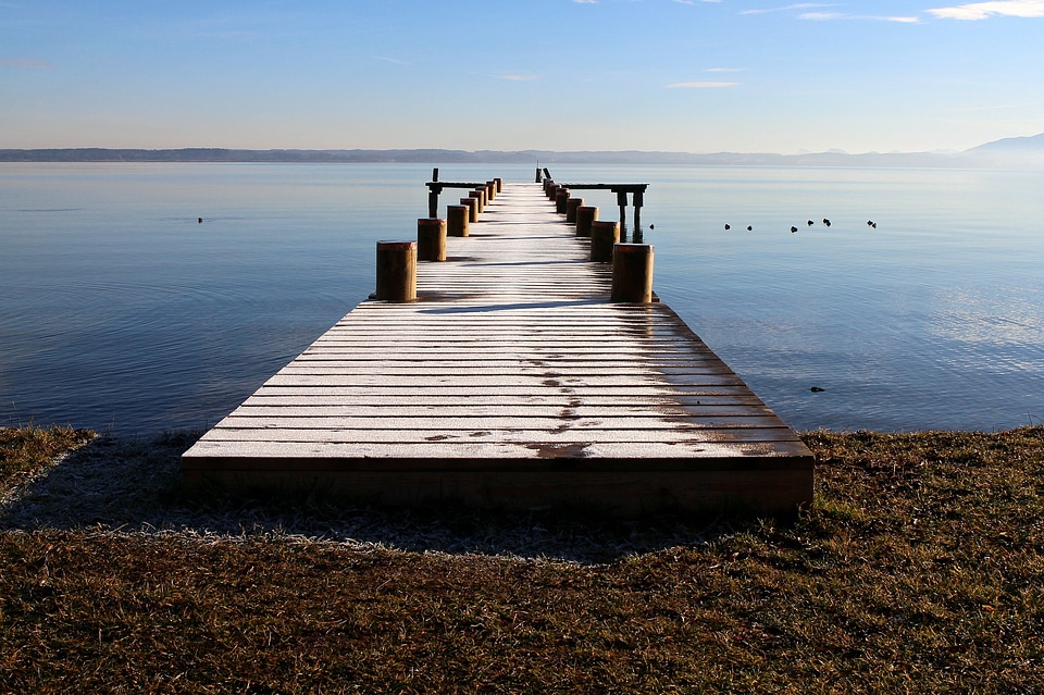 Lake mood horizon