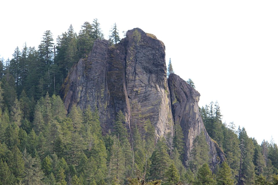 13_deer-leap-rock-location-2jpg_49364803117_o