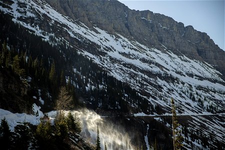 Plowing Going-to-the-Sun Road in 2023