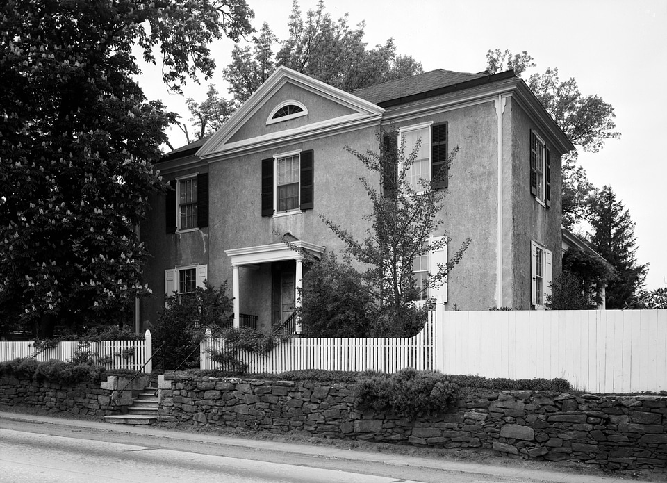 Pont Reading building in Haverford, Pennsylvania