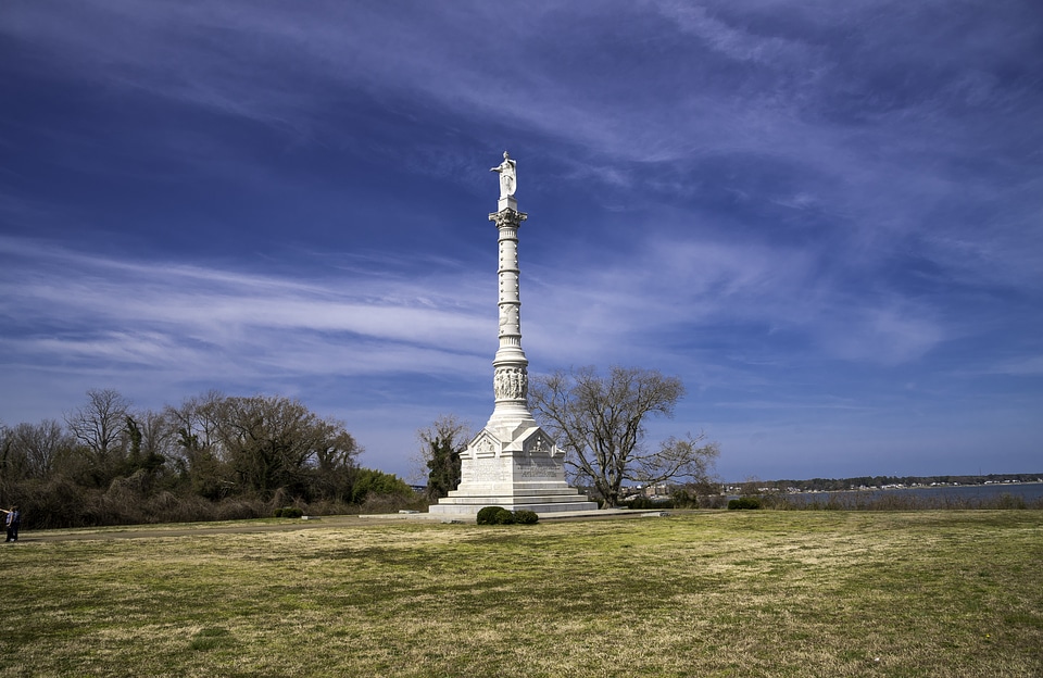 Victory Monument under blue skies in Yorktown, Virginia