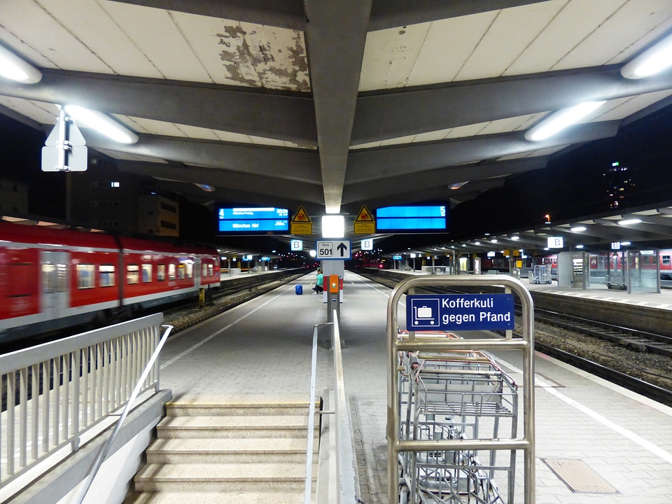 Arrival containing stop