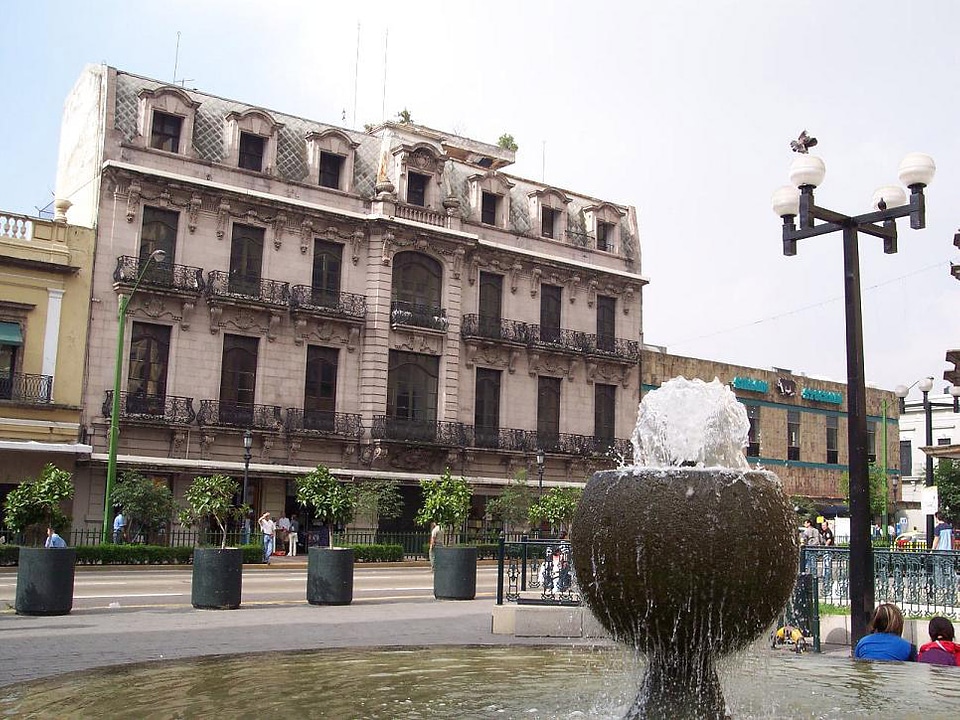 Plaza Universidad Guadalajara, Mexico