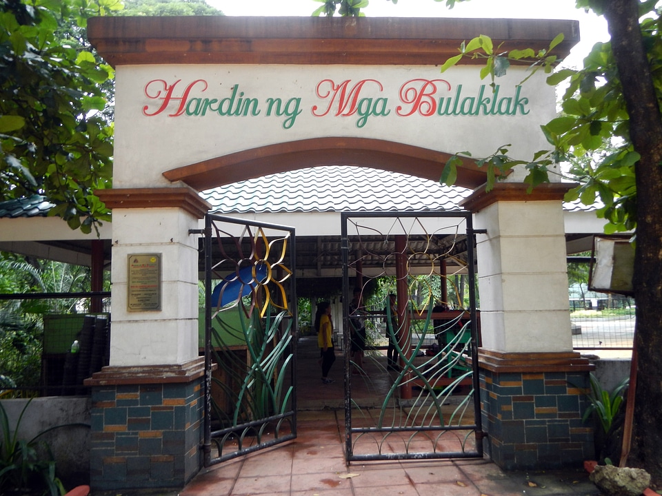 Hardin ng Mga Bulaklak gate in Quezon City, Philippines