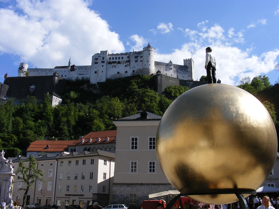 Statue mood hohensalzburg fortress