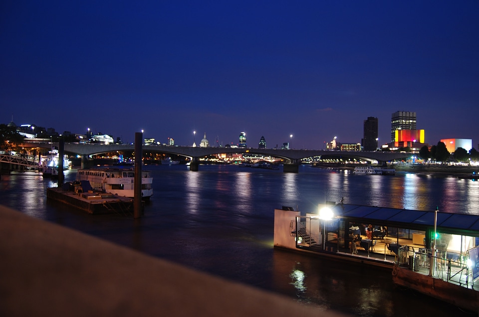 Lamps thames london