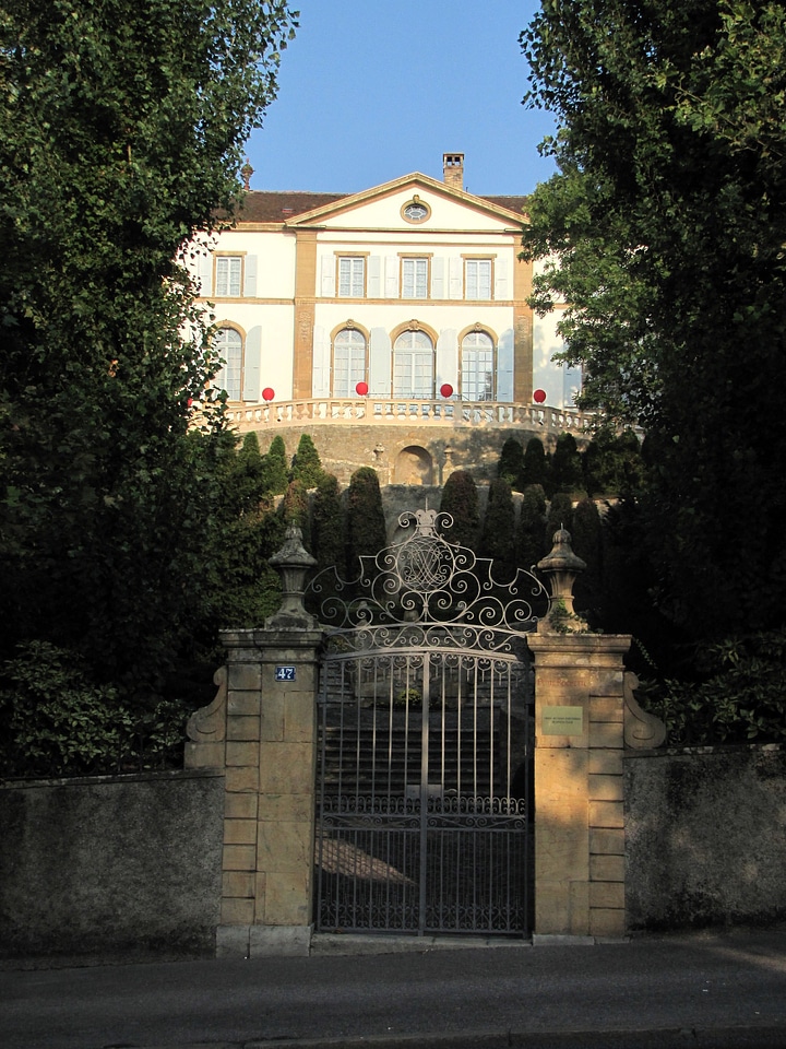 Gate to Petite Rochette in Neuchatel, Switzerland