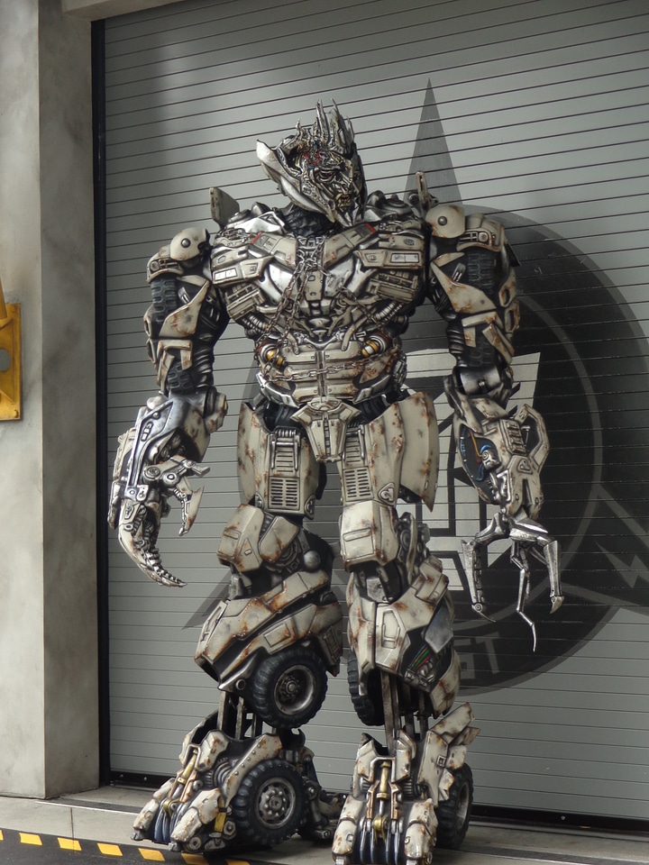 Futuristic gear man