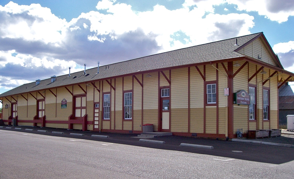 Lebanon Southern Pacific Railroad Depot in Oregon