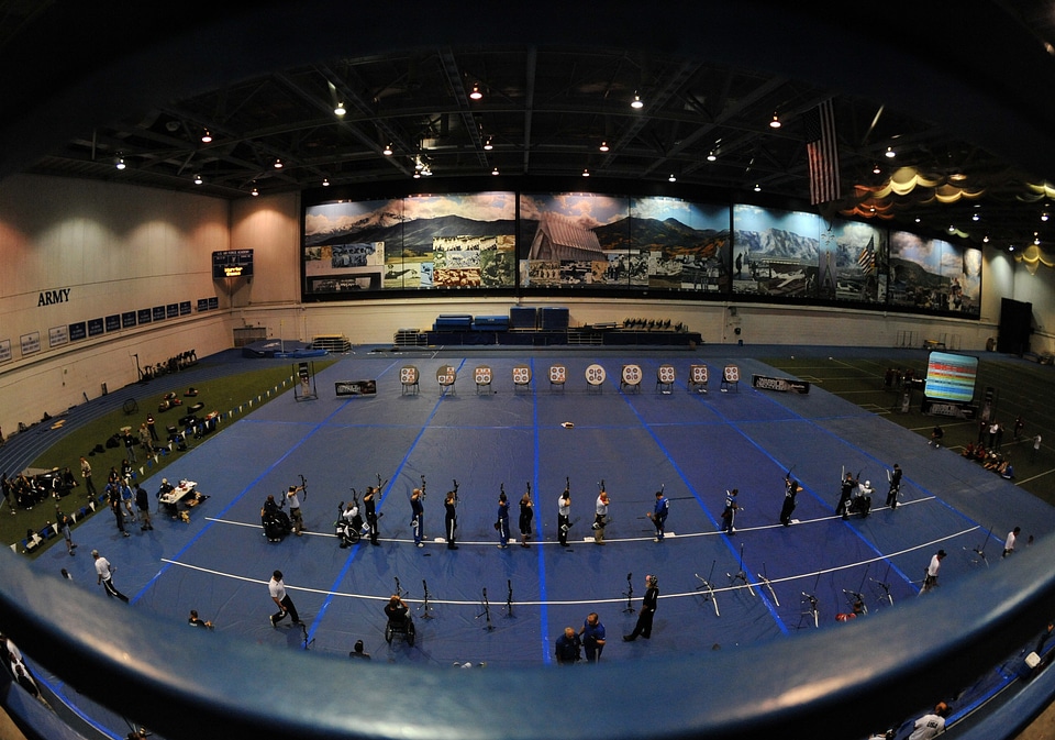 Venue compound bow competition
