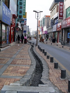 Street in central Jeongeup in South Korea