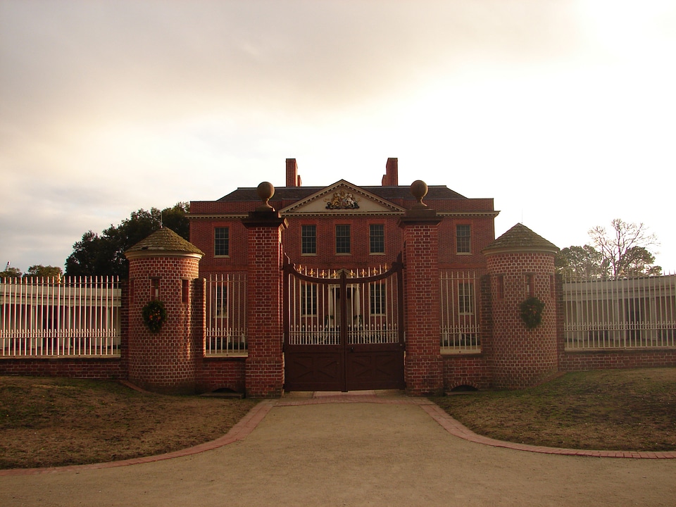 Reconstructed royal governor's mansion Tryon Palace in New Bern, North Carolina