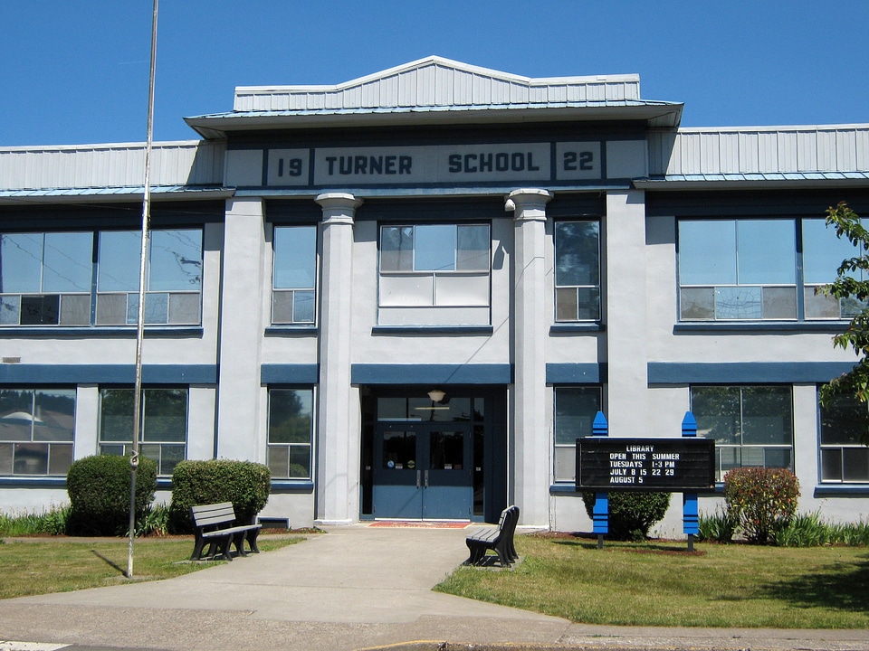 Turner School in Oregon