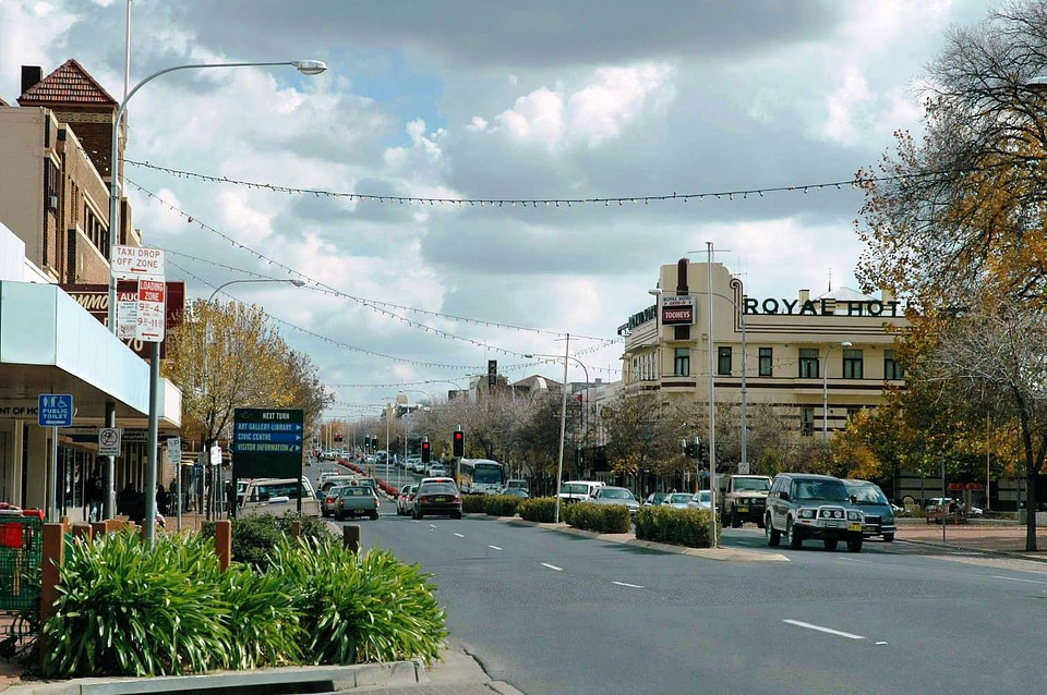 Summer Street in Orange, New South Wales, Australia