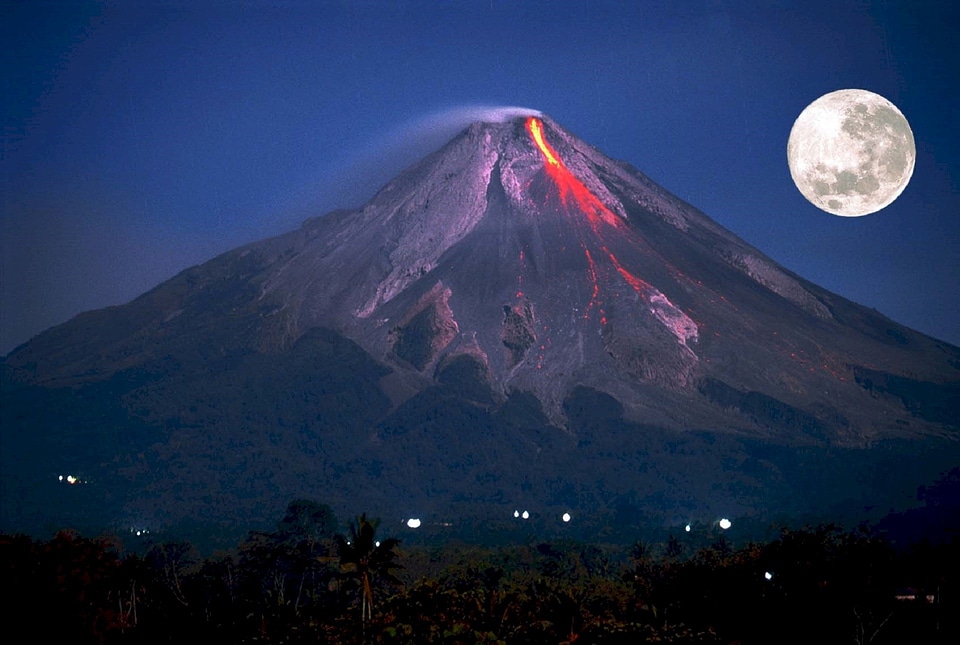 Mountain mt merapi indonesia