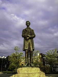 Abraham Lincoln Monument, Lytle Park, Cincinnati, Ohio