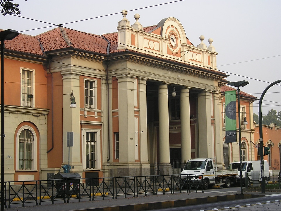 Stazione porta Milano