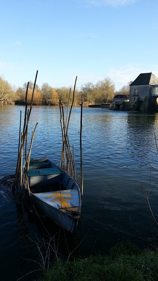 Loire boat fall france