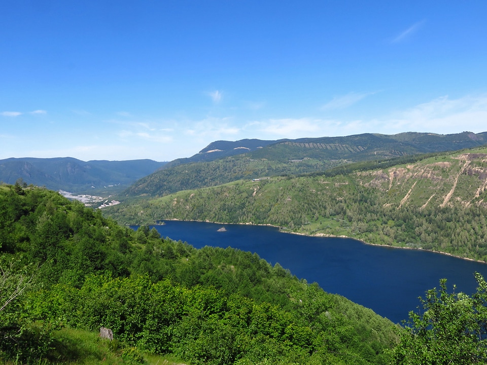 Coldwater Lake landscape overlook