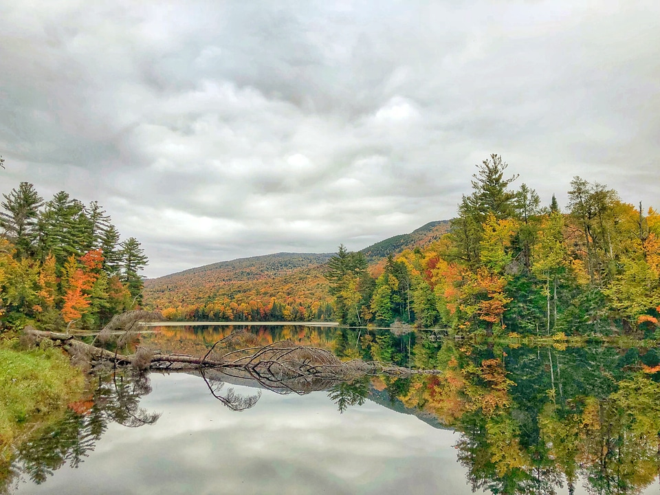 Beautiful autumn lake landscape in Vermont