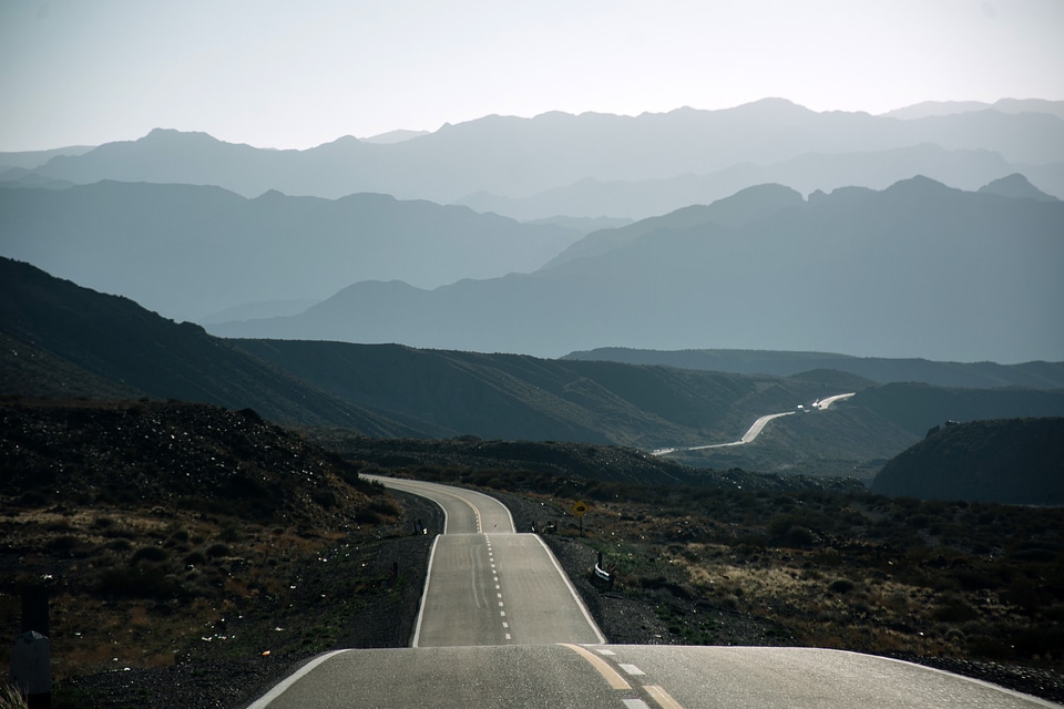 Roadway into the mountains at the Horizon