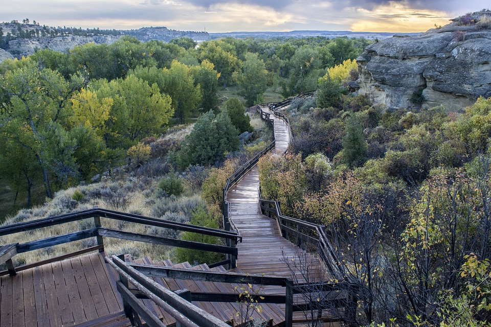 Pompeys Pillar National Monument boardwalk