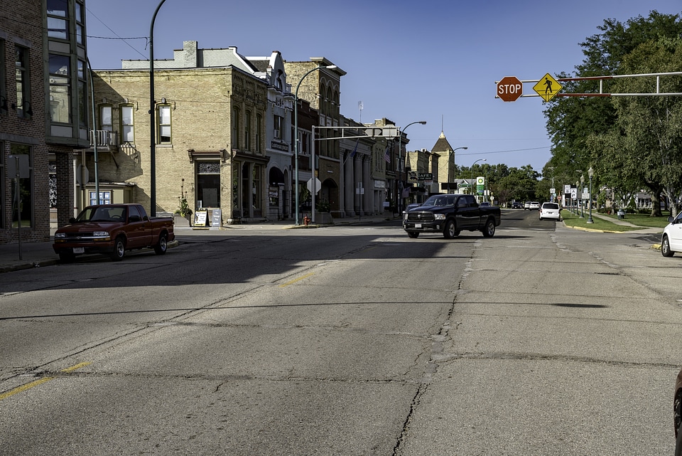 Looking down main street in Lake Mills