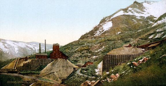 Silver mines in Aspen, 1898 photo