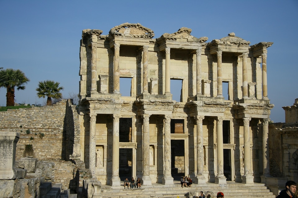 Landmark culture ruins