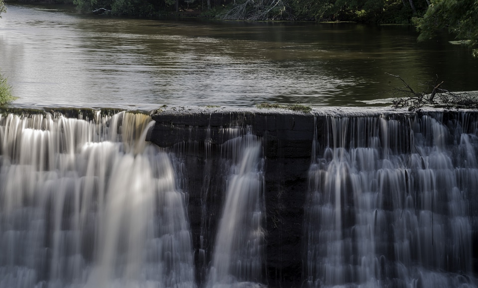 Closeup view of the Waterfall at Dells Mill