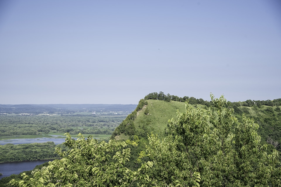 View of Queen's Bluff at Great River Bluffs State Park