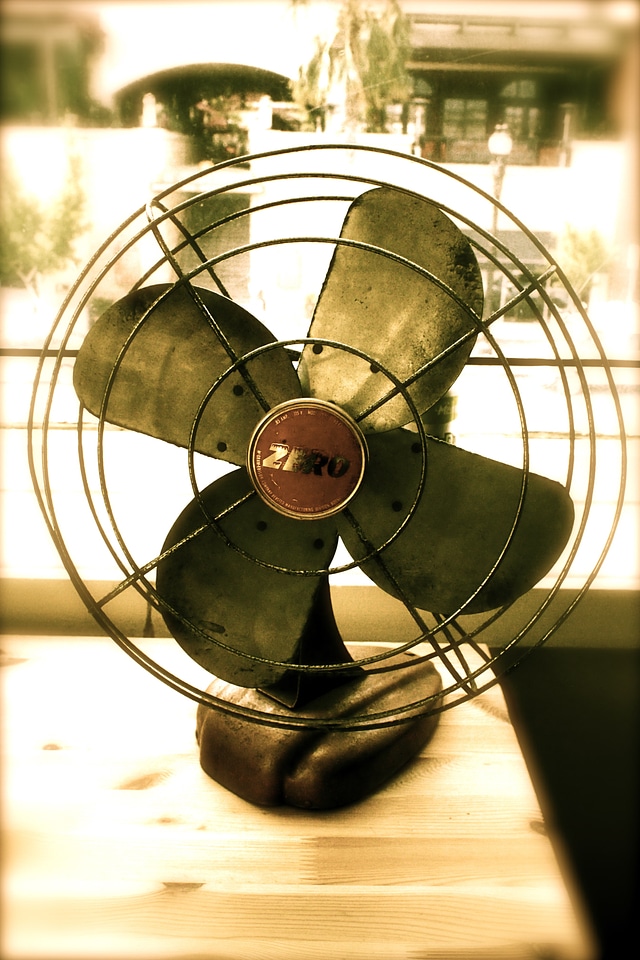 Electric cooling vintage