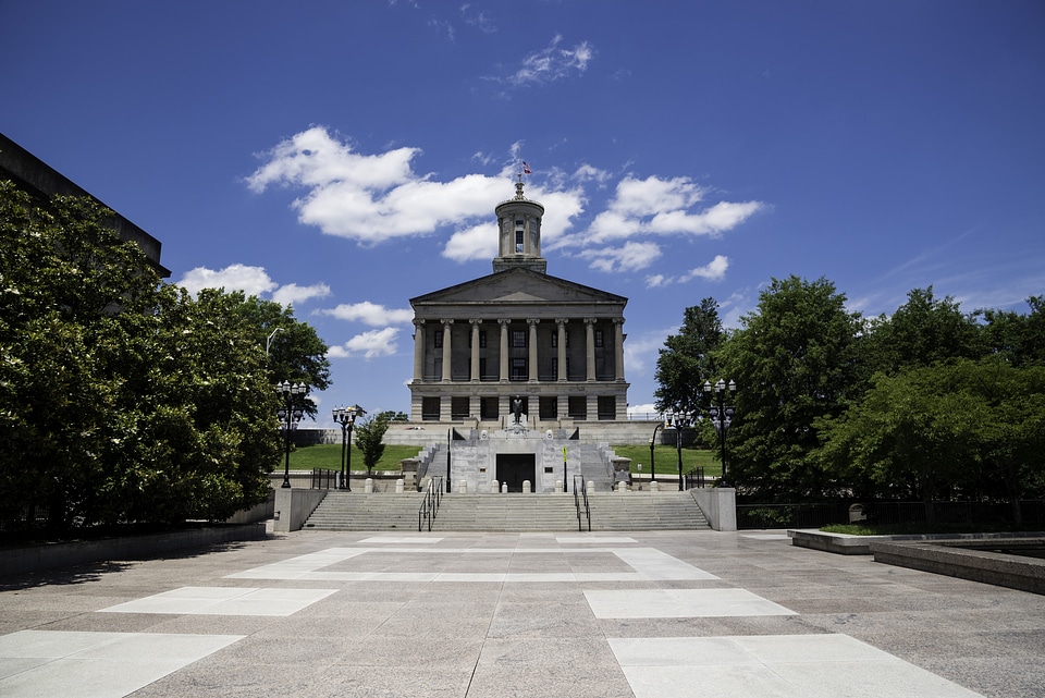 Tennessee State Capital with courtyard in Nashville